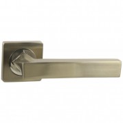 Дверная ручка V04D