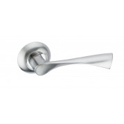 Межкомнатная ручка ADDEN BAU Absolut LEGEND A123 CHROME Межкомнатная ручка ADDEN BAU Absolut LEGEND A123 CHROME